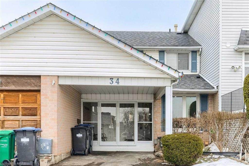 34 Nottawasaga Crescent - Photo 1