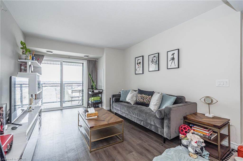 7 Kay Crescent - Photo 1