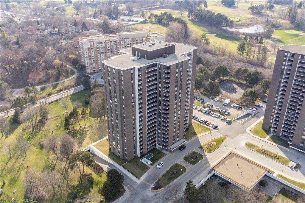 1515 Lakeshore Road - Photo 1