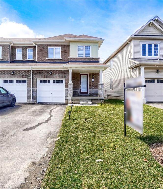 88 Esther Crescent - Photo 1