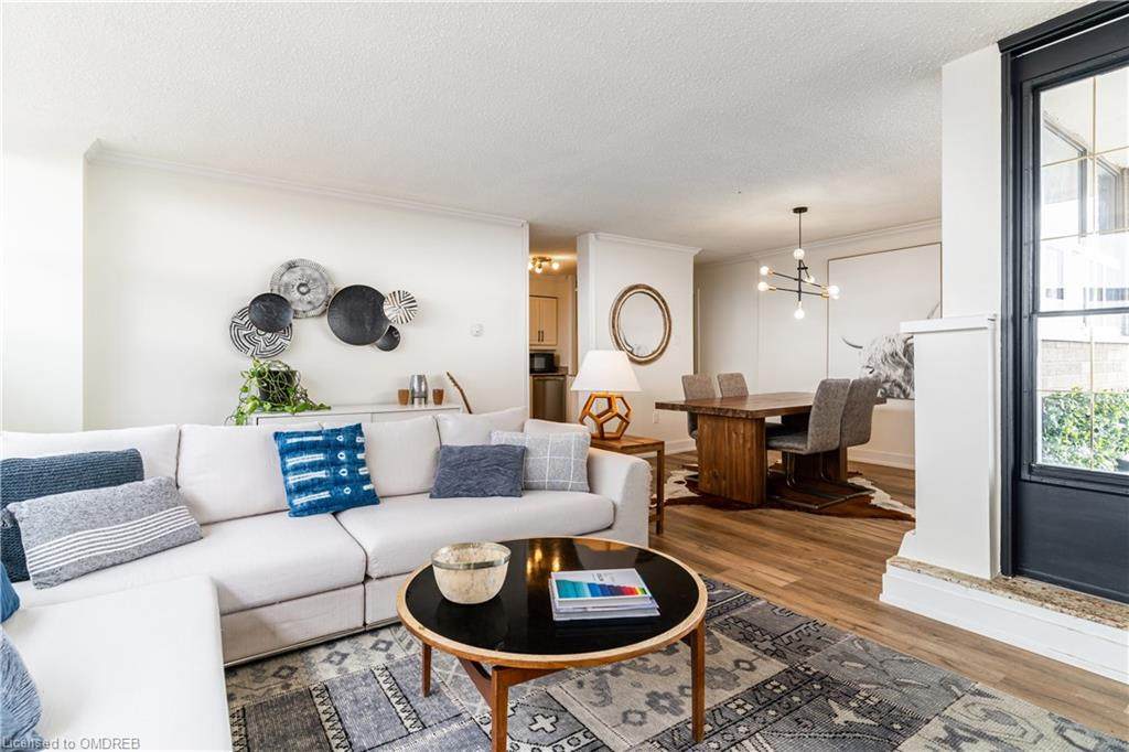 212 Kerr Street - Photo 1
