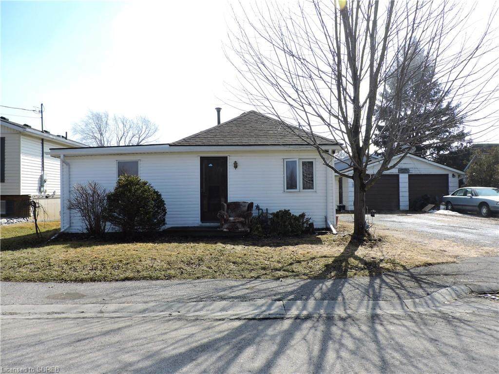 4 Cecil Avenue - Photo 1