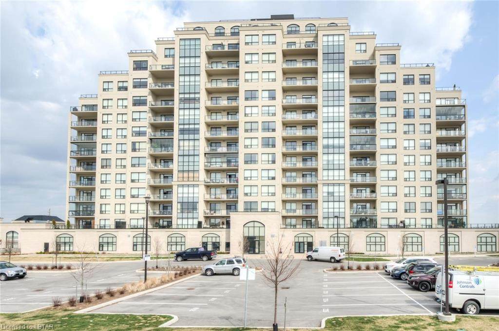 240 Villagewalk Boulevard - Photo 1