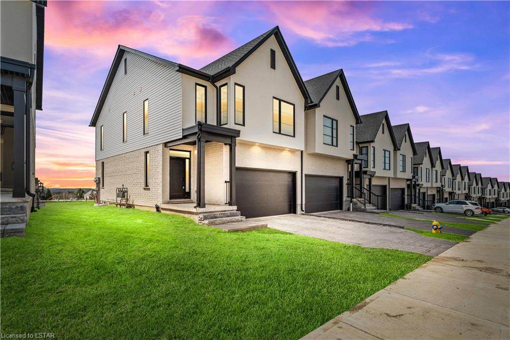 921 Upperpoint Avenue - Photo 1