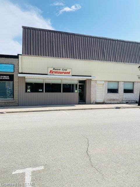 15 King St W Street - Photo 1