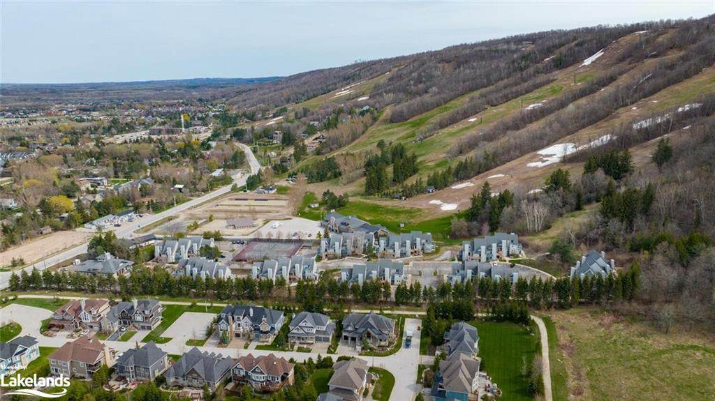 796468 19 GREY Road - Photo 1