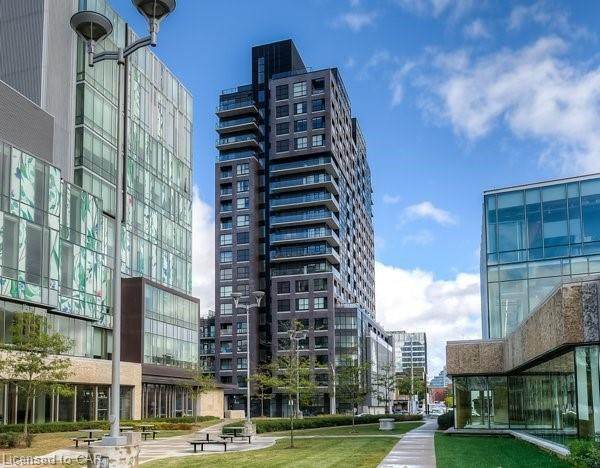1 Victoria Street - Photo 1