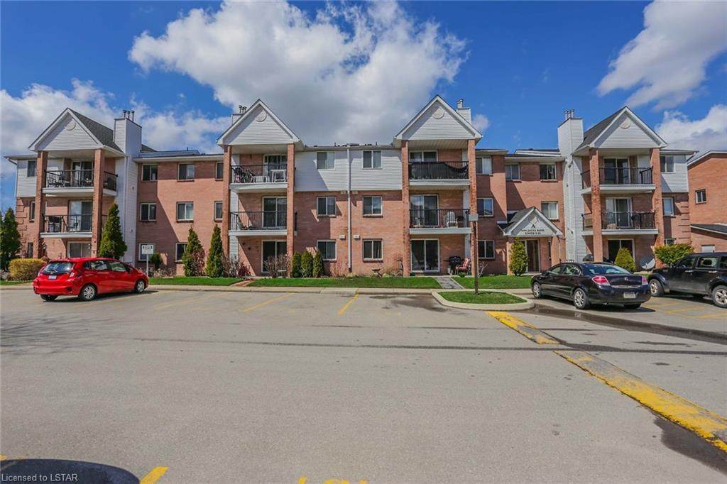 1096 Jalna Boulevard - Photo 1