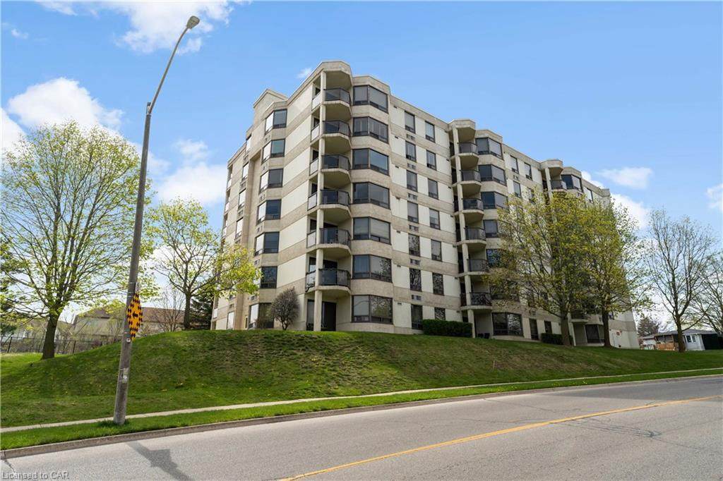 688 Preston Parkway - Photo 1