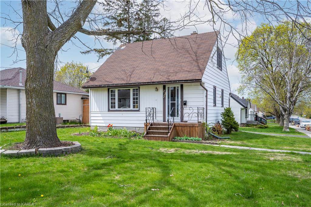 227 Thomas Street - Photo 1