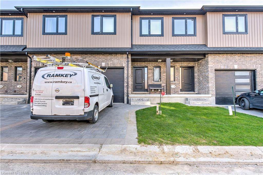 811 Sarnia Road - Photo 1