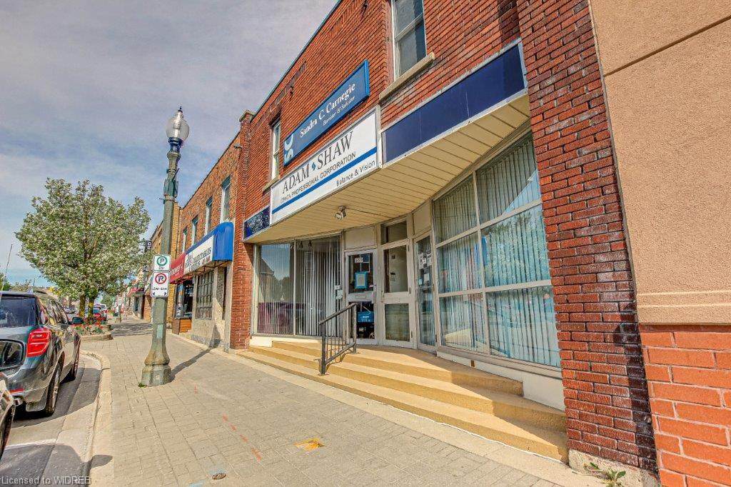 569 Dundas Street - Photo 1