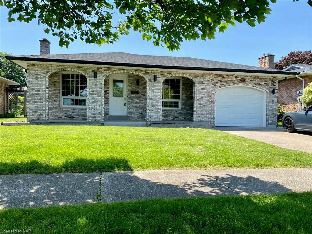 487 Grantham Avenue - Photo 1
