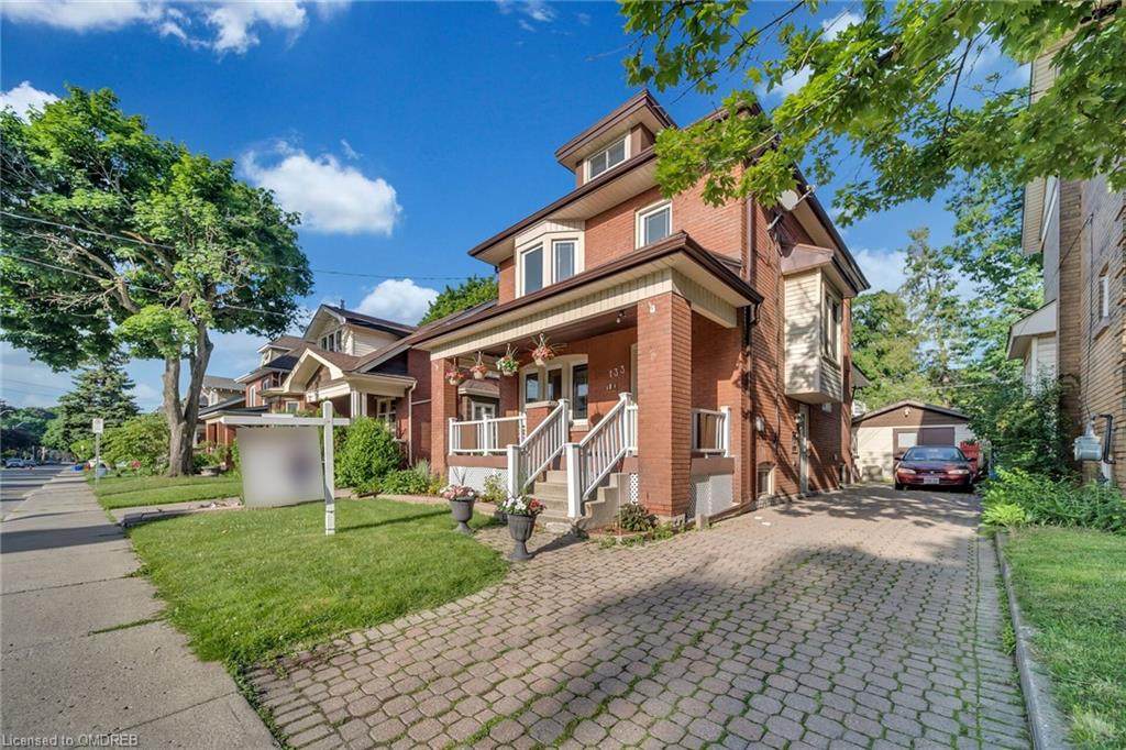 133 Eastbourne Avenue - Photo 1