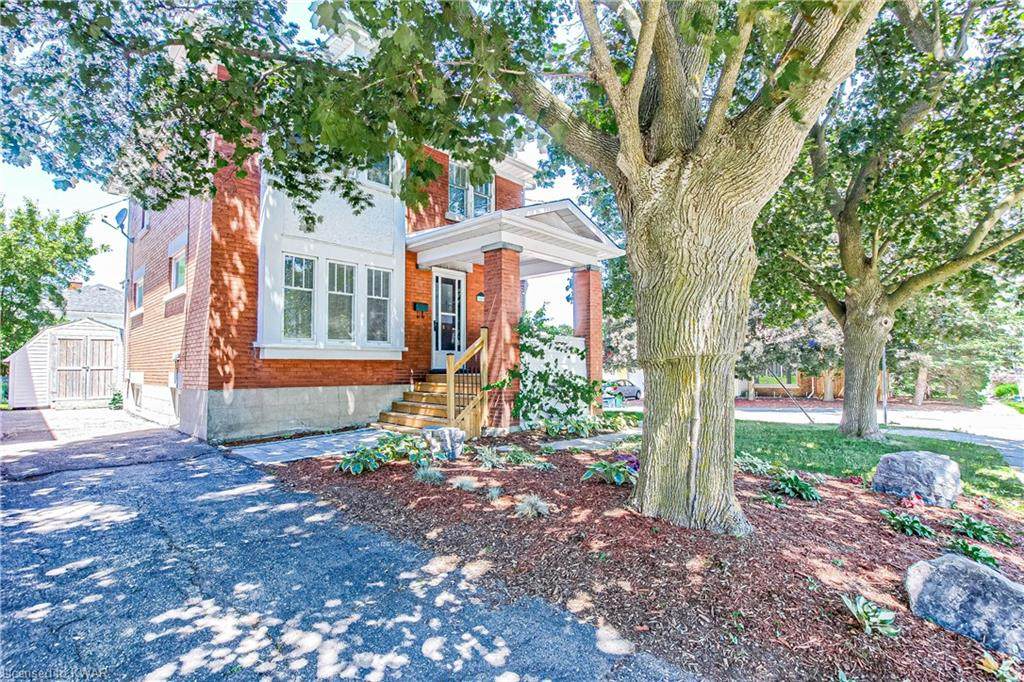 40 Pine Street - Photo 1