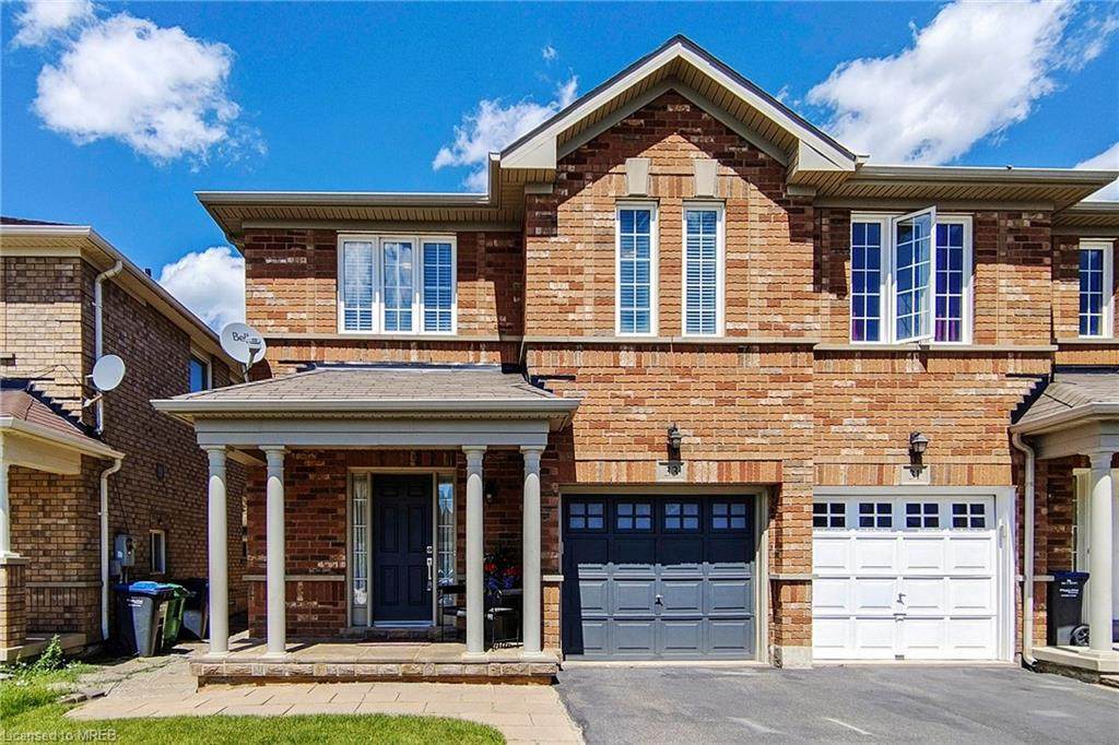 33 Thornbush Boulevard - Photo 1
