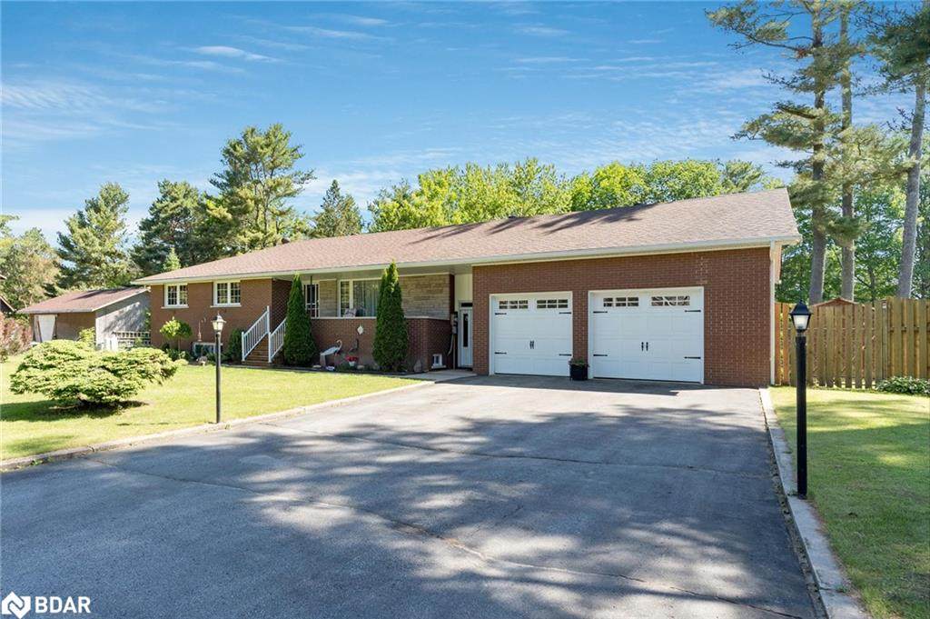 3297 Bramshott Avenue - Photo 1