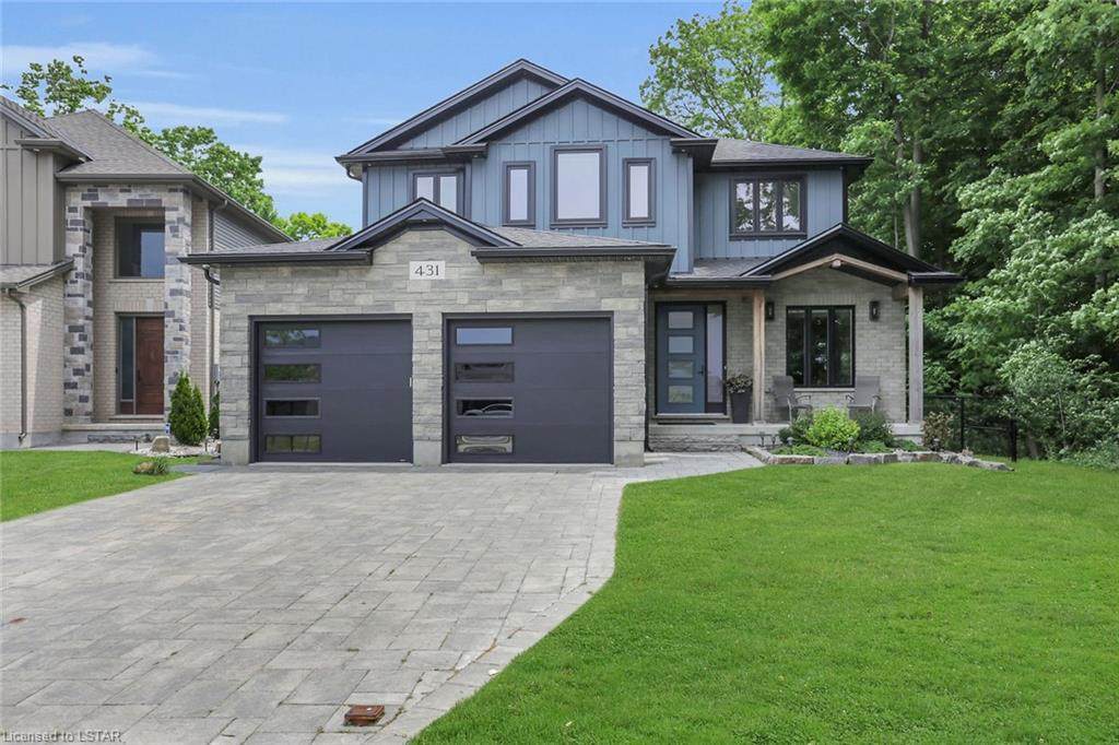 431 Sophia Crescent - Photo 1