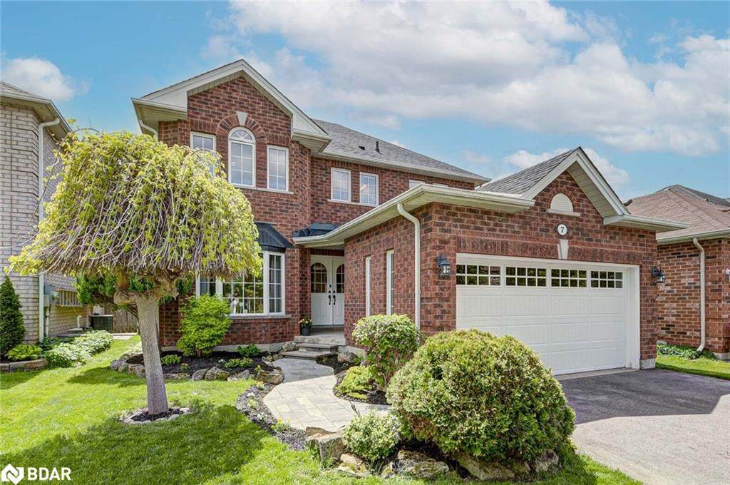 7 Henderson Crescent - Photo 1