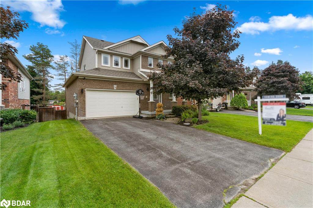19 Armeda Clow Crescent - Photo 1