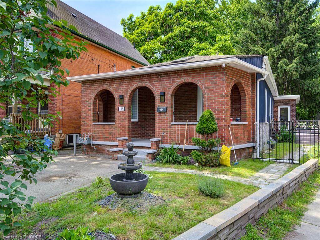 135 Inchbury Street - Photo 1