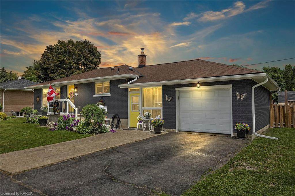 175 Elizabeth Drive - Photo 1
