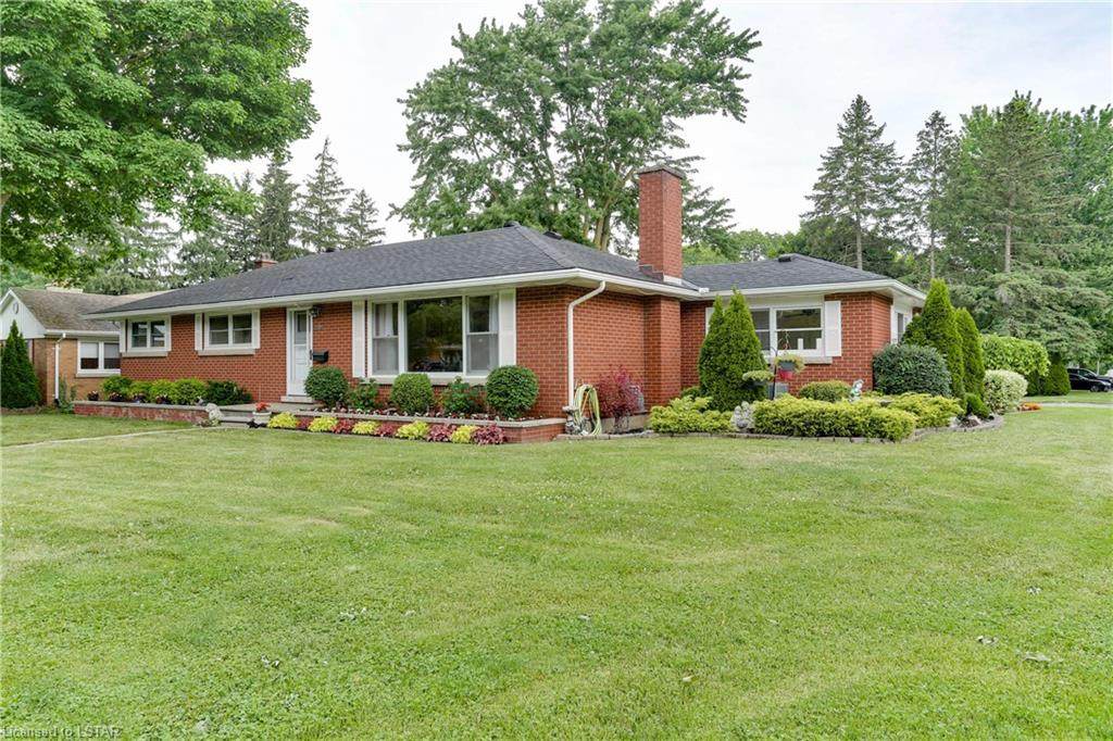 437 Rogers Avenue - Photo 1