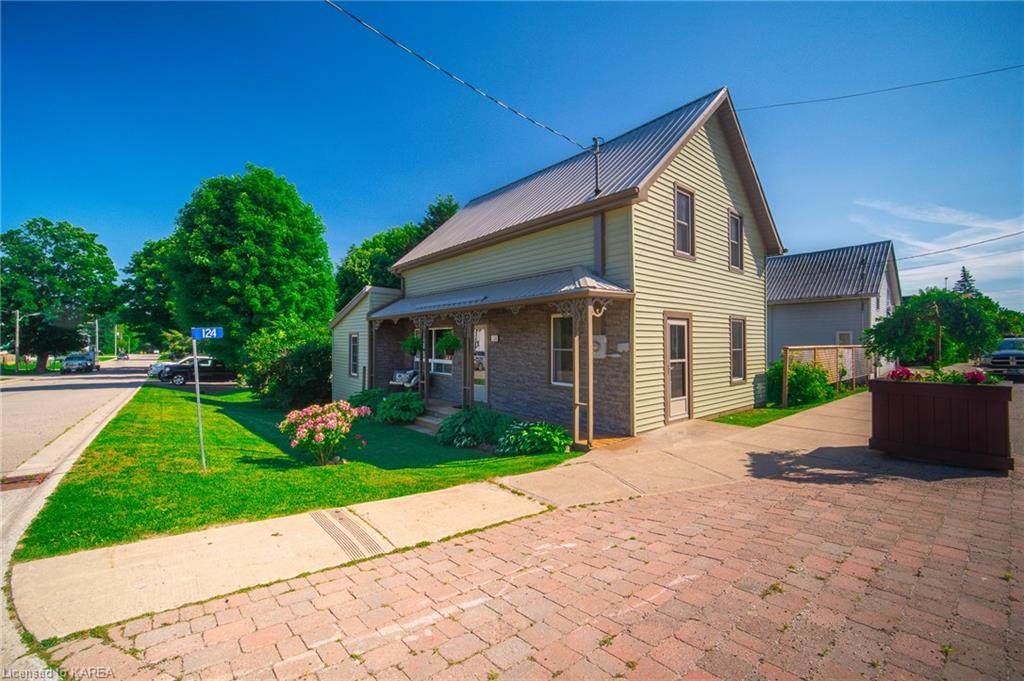 124 Ford Street - Photo 1