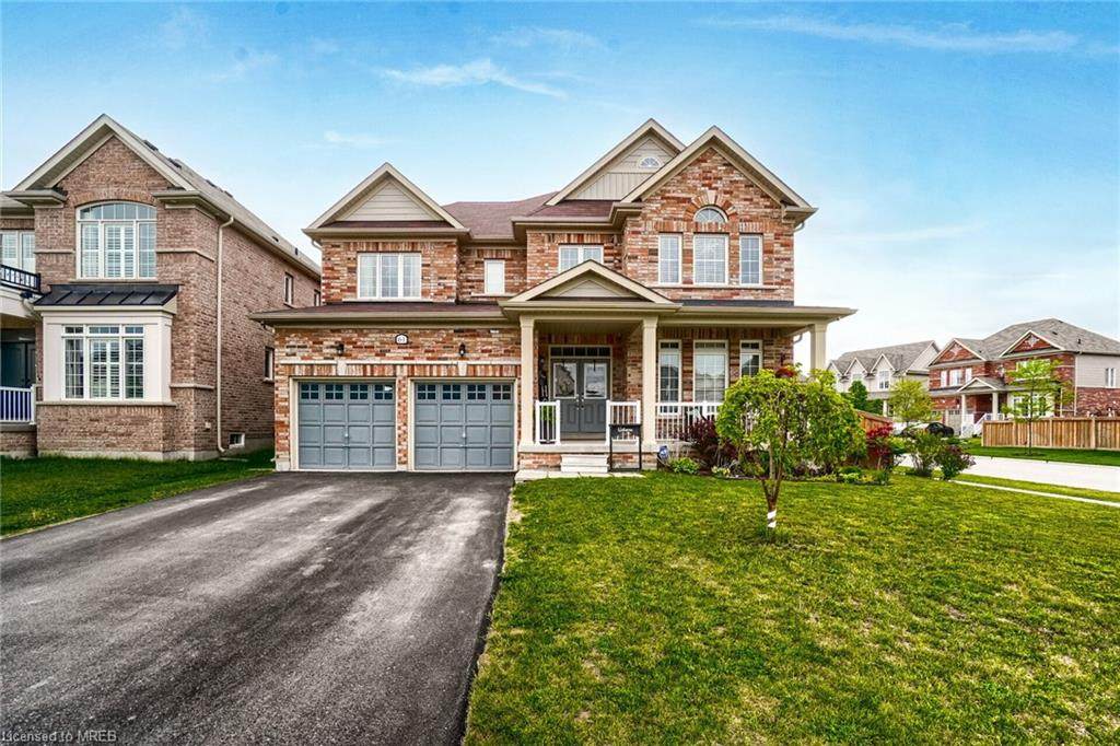 61 Mount Crescent - Photo 1