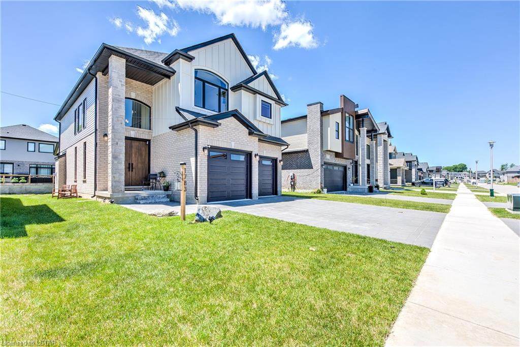1783 Brayford Avenue - Photo 1