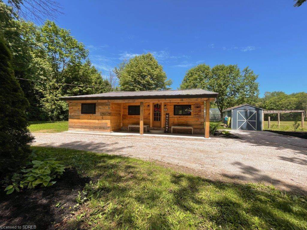 360 Norwich Road - Photo 1