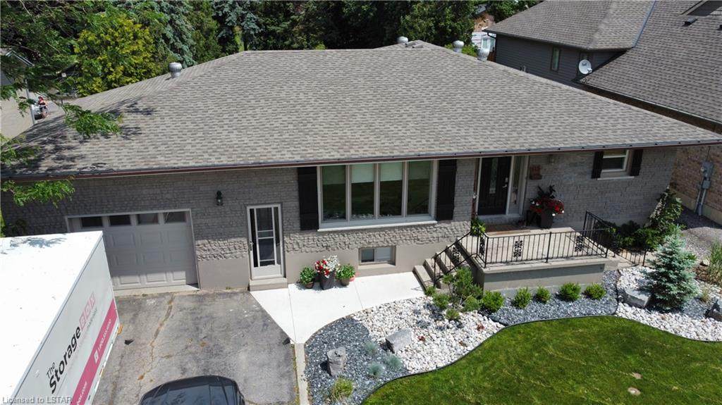415 Albert Street - Photo 1