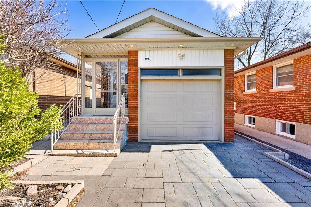 1027 Caven Street - Photo 1