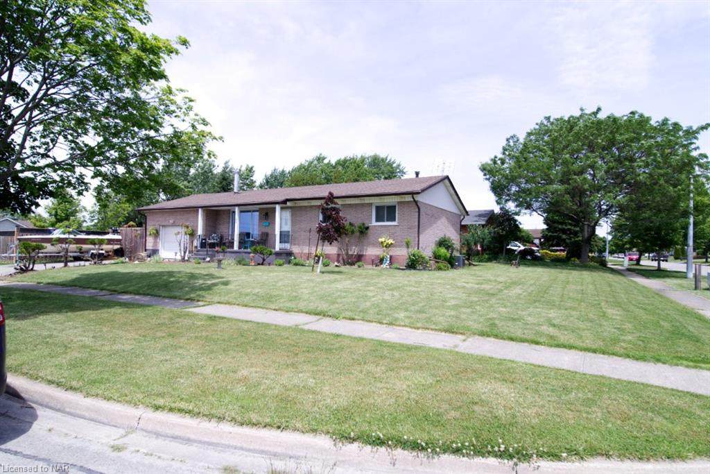120 Marc Boulevard - Photo 1