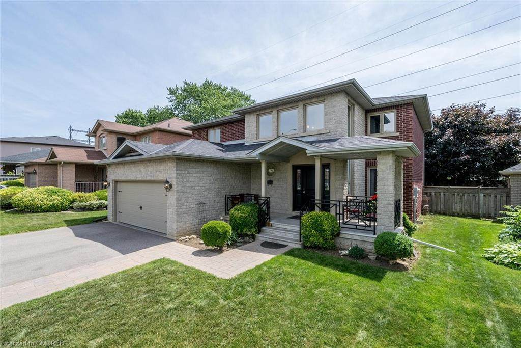 746 Duchess Drive - Photo 1
