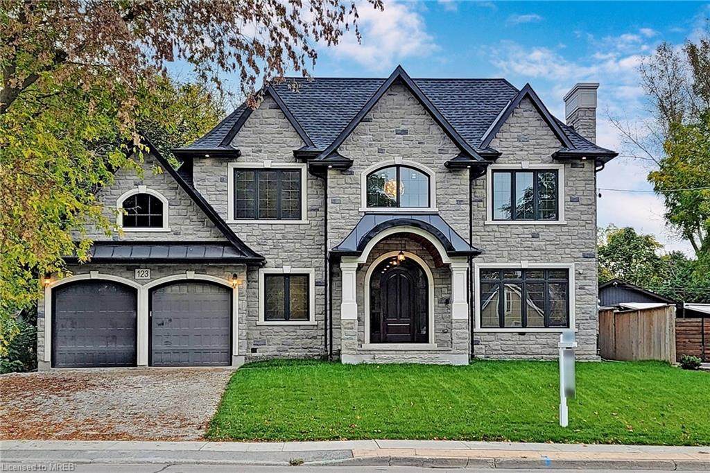 123 Baldwin Street - Photo 1