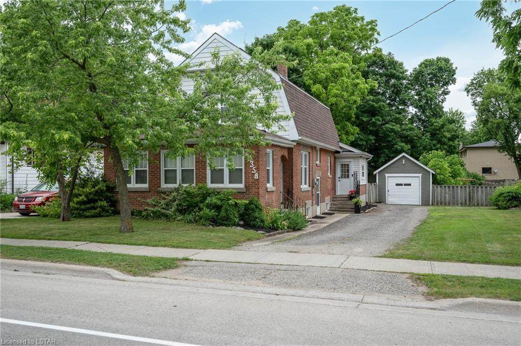 22358 Adelaide Road - Photo 1