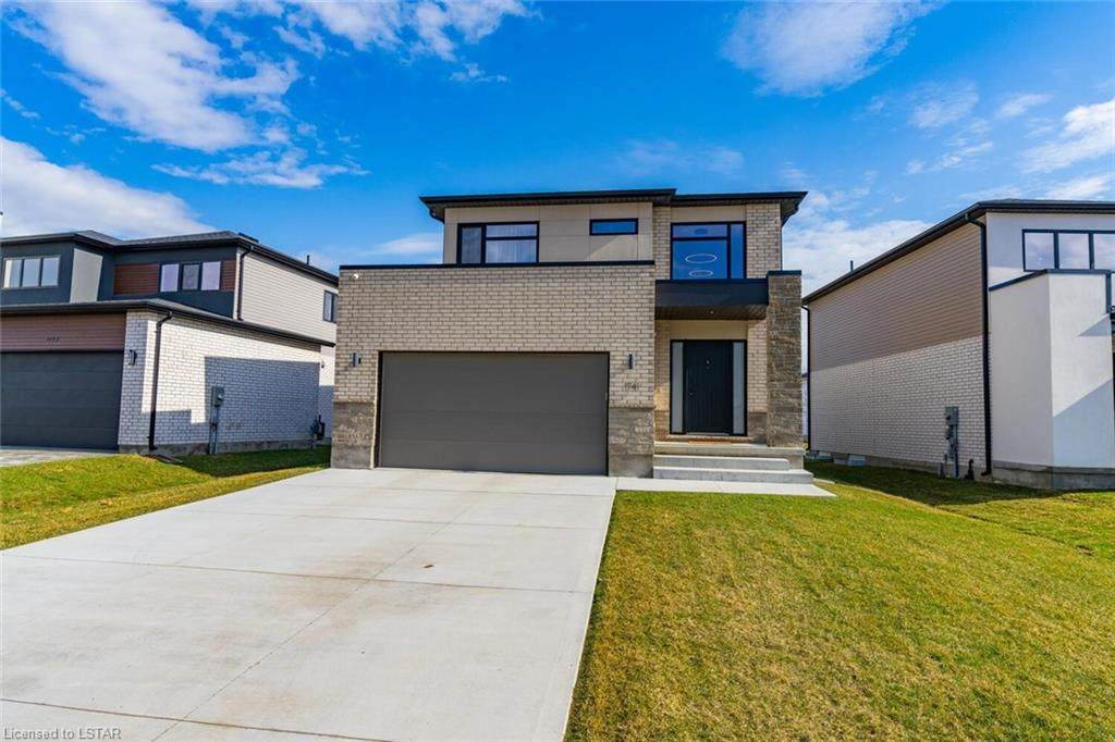 1741 Applerock Avenue - Photo 1