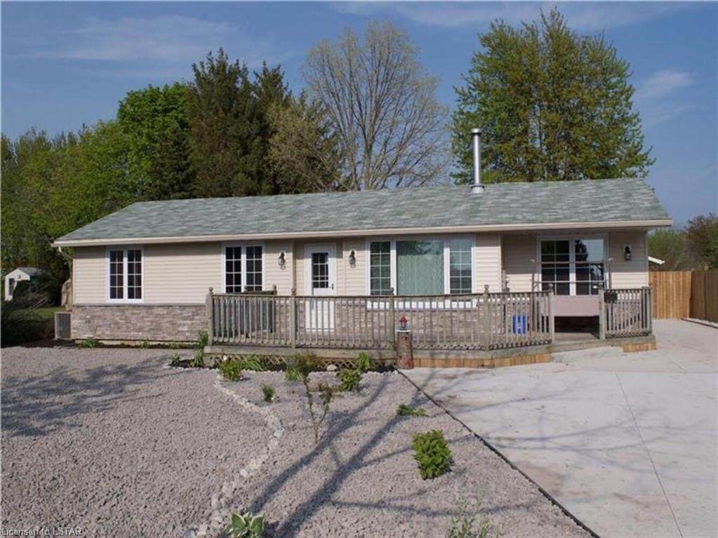 73858 Durand Avenue - Photo 1