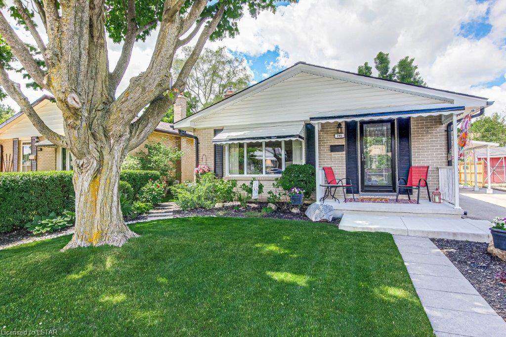 246 Admiral Drive - Photo 1
