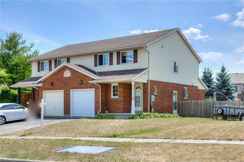 837 Fairway Crescent - Photo 1