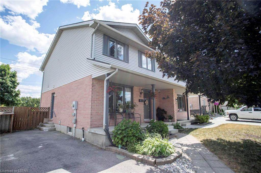 32 Mcmanus Place - Photo 1