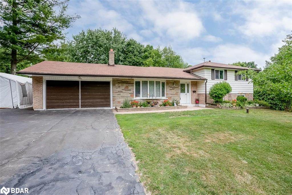 19 Lynda Avenue - Photo 1