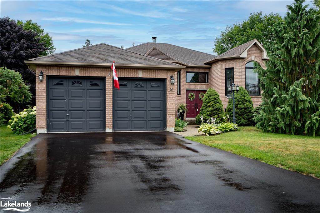 10 Acorn Crescent - Photo 1