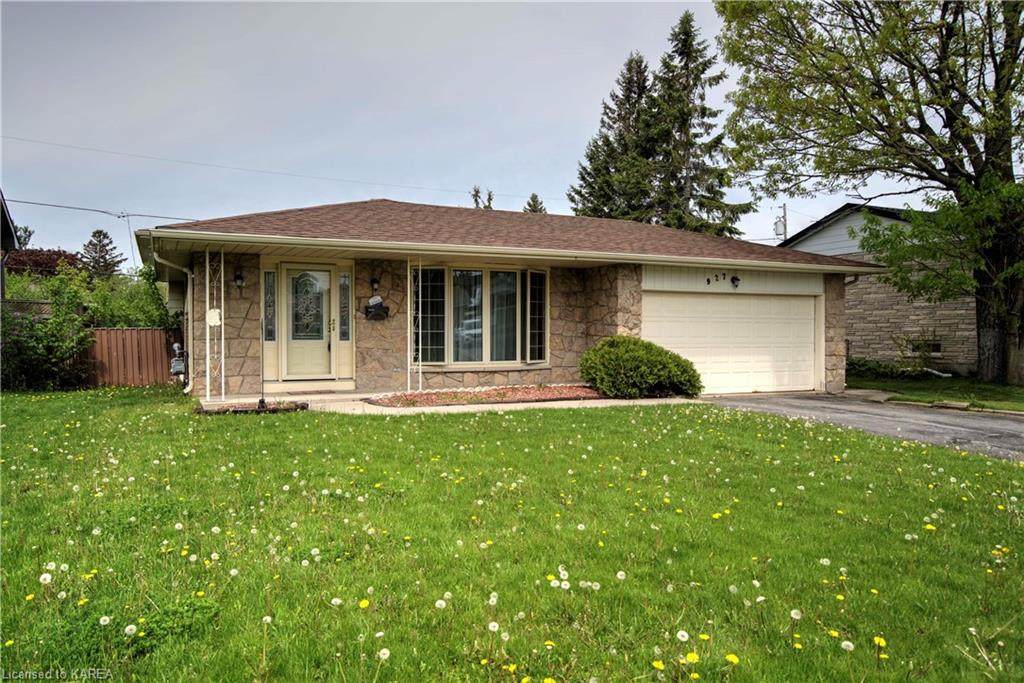 927 Hudson Drive - Photo 1