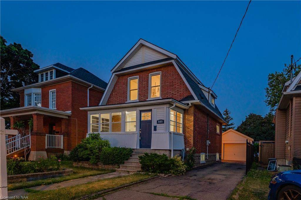 585 Dolph Street - Photo 1