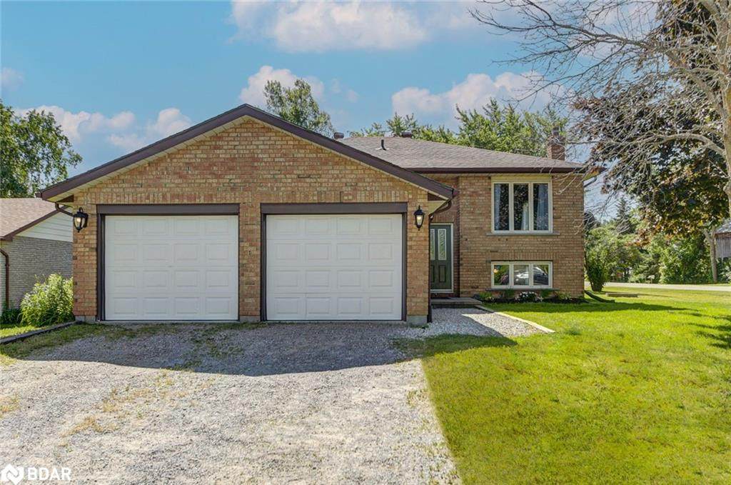 1043 Cameron Street - Photo 1