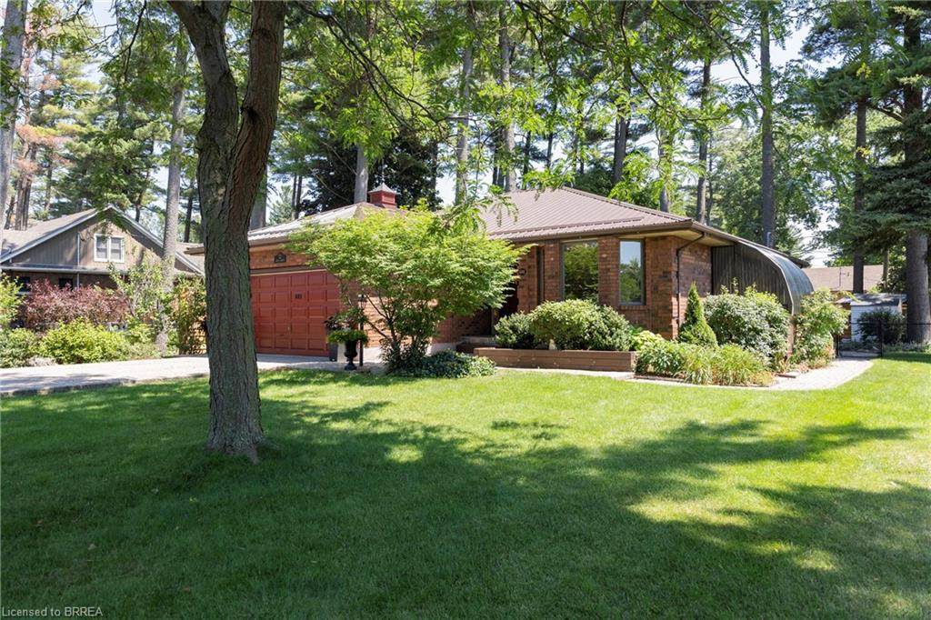 681 James Street - Photo 1