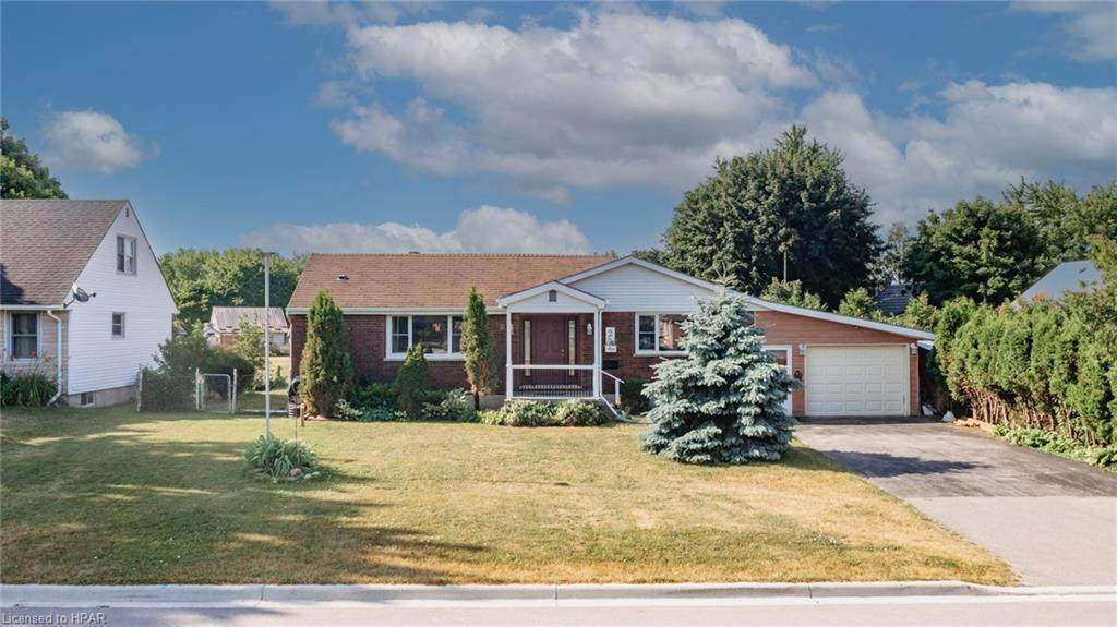 2 Winnipeg Road - Photo 1