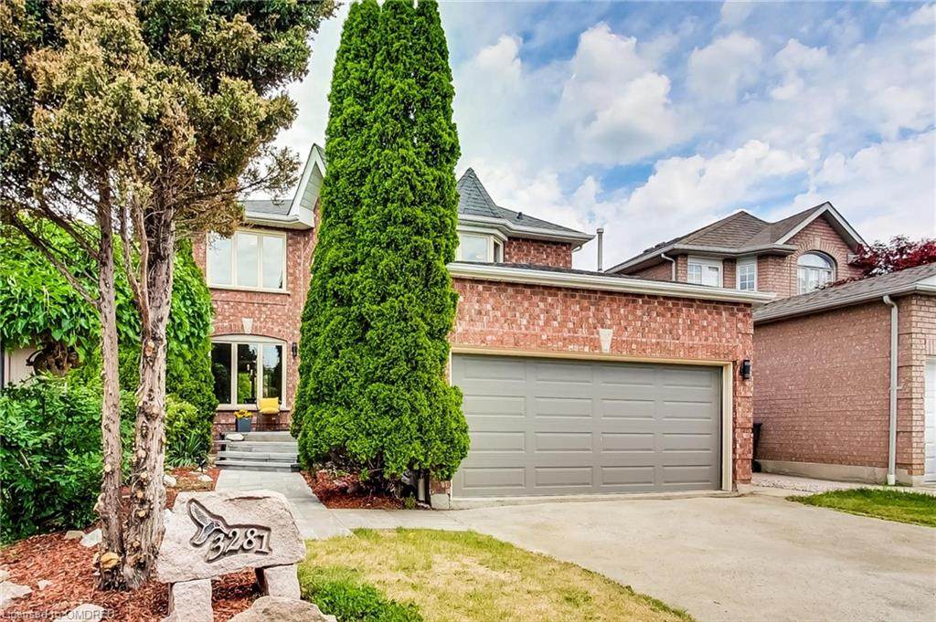 3281 Turnstone Crescent - Photo 1